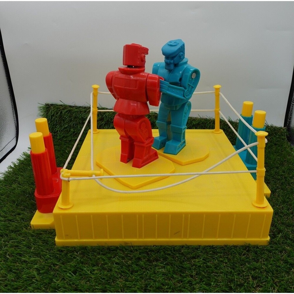 Mattel Games Rock 'Em Sock 'Em Robots 2001